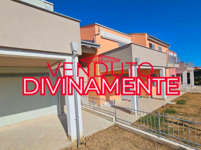 Appartamento trilocale in vendita in Via Della Bea, Centro, Diano Marina