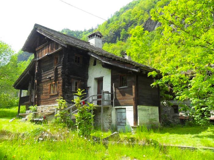 Case in Vendita e in Affitto - 2