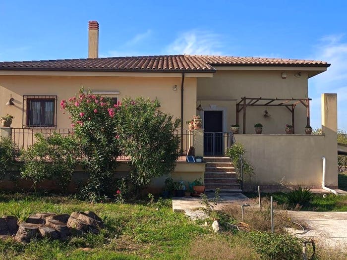 Casa con 6 locali in vendita in Via Galileo Galilei, Centro, Cinisi