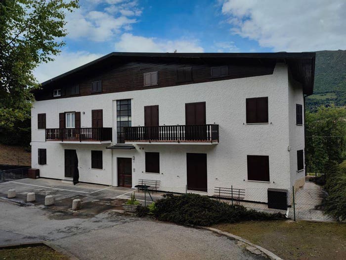 Appartamento trilocale in vendita in Via Madonnina, Maggio, Cremeno