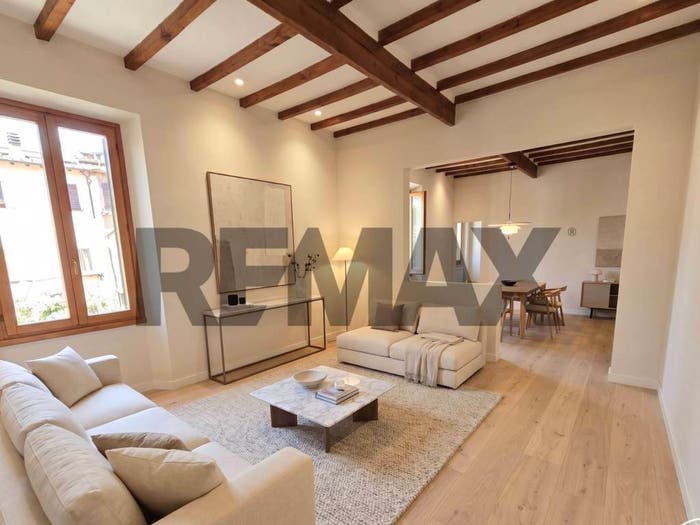 Appartamento quadrilocale in vendita in Via Magenta, Castelfranco Di Sopra, Castelfranco Piandisco