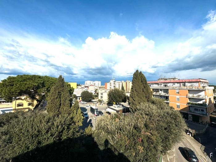 Appartamento quadrilocale in vendita in Piazza della Repubblica, Centro, Aprilia