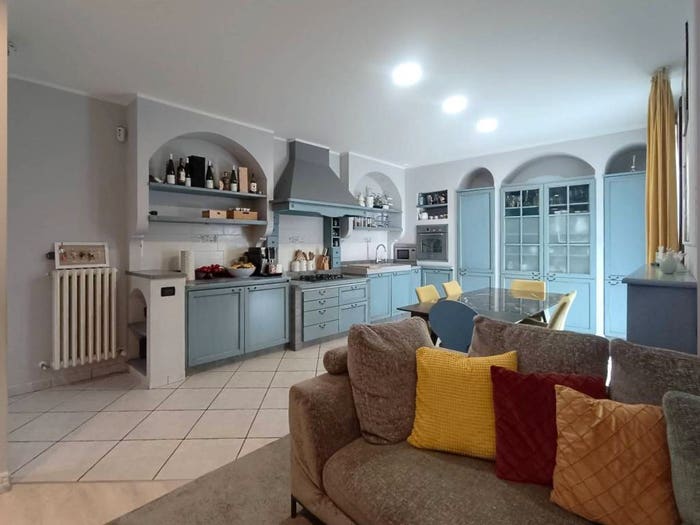 Appartamento con 5 locali in vendita in Via Grazia Deledda, Ravarino