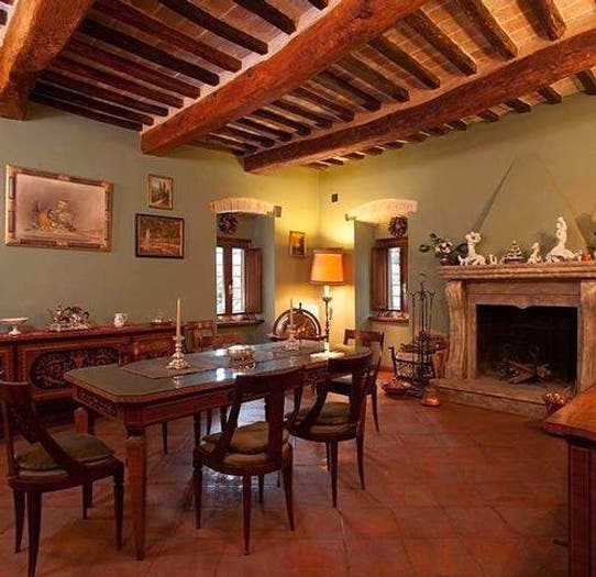 Casa con 6 locali in vendita in Via Bastia, Palazzo Petrignano, Assisi