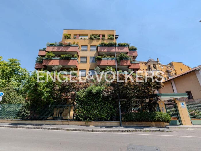 Appartamento trilocale in vendita in Via Melchiorre Delfico, Ghisolfa Mac Mahon, Milano