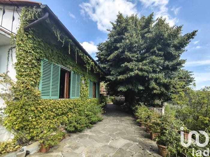 Casa con 6 locali in vendita in Via Bolognese, La Cugna Signorino, Pistoia