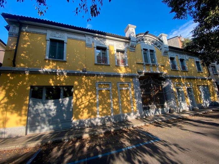 Appartamento con 6 locali in vendita in Viale Argonne, Centro Storico, Pavia