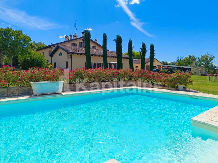 Casa con 6 locali in vendita in Via Foggianova, Castenaso