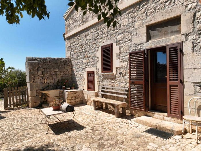 Casa trilocale in vendita in VANELLA, Modica Sorda, Modica