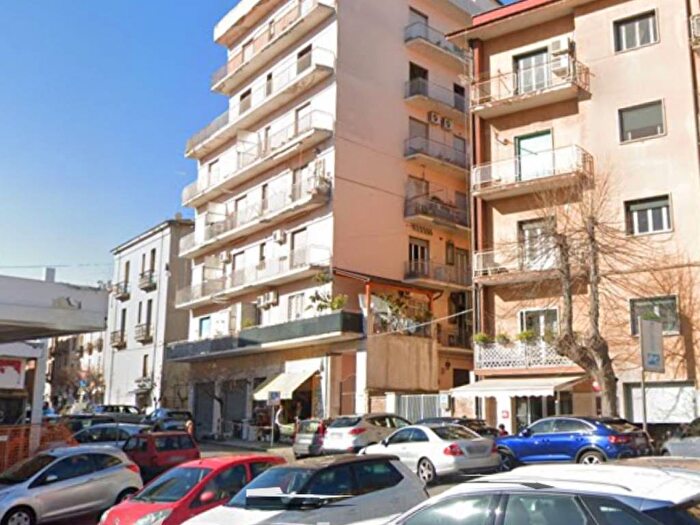 Appartamento trilocale in vendita in Via del Sempione, Centro, Cosenza