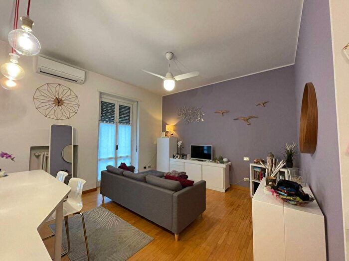 Appartamento bilocale in vendita in Viale Cesare Vignati, Braila Stazione, Lodi