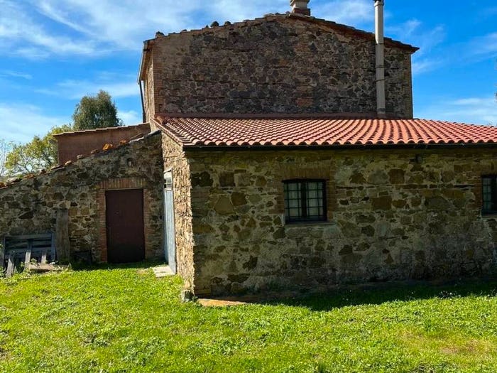 Casa con 6 locali in vendita in Loc Campigliola No Number, Centro, Manciano