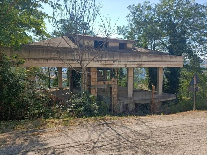 Casa con 6 locali in vendita in Via del Monumento, Centro, Basciano