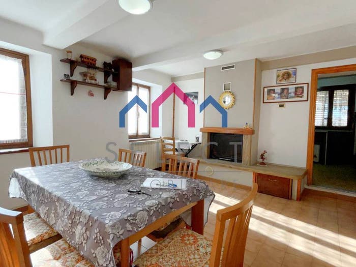 Casa con 6 locali in vendita in Benabbio, Bagni di Lucca