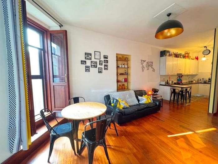 Appartamento trilocale in vendita in Via Giovanni Maria Dettori, Marina, Cagliari