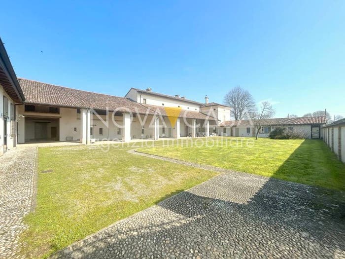 Casa con 6 locali in vendita in Via Macallè, Ombriano Sabbioni San Carlo, Crema