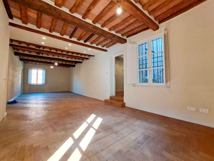 Appartamento con 5 locali in vendita in Via Beccheria, Piazza Napoleone San Michele, Lucca