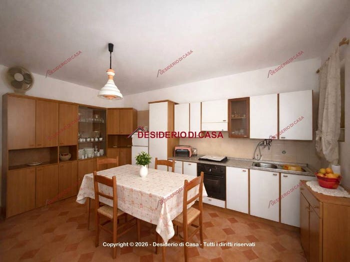 Casa trilocale in vendita in Via Tolomei, Mistretta