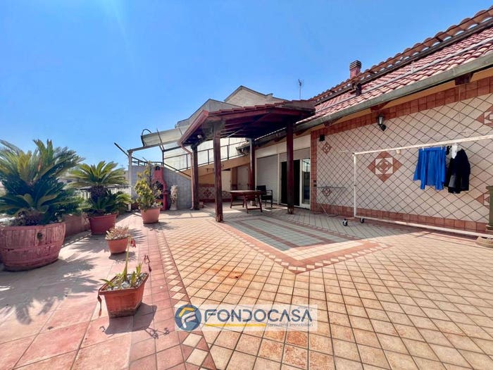 Casa con 6 locali in vendita in Via Fasci siciliani, Cesa
