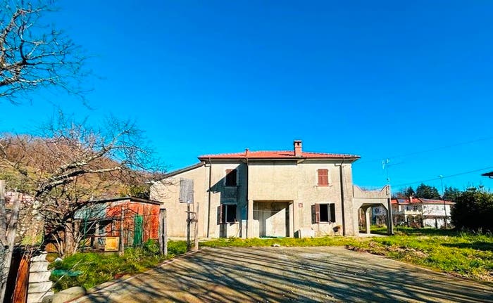 Casa con 6 locali in vendita in Località Teglia, Pontremoli