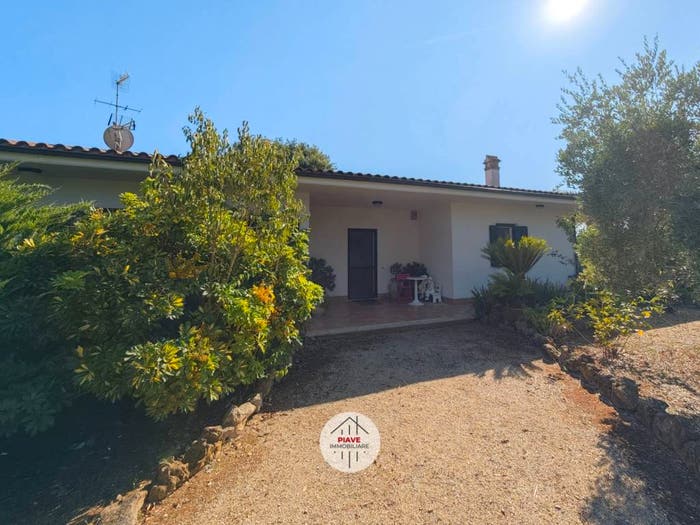 Casa con 6 locali in vendita in Strada Cerreto la Croce, Borgo Piave, Latina
