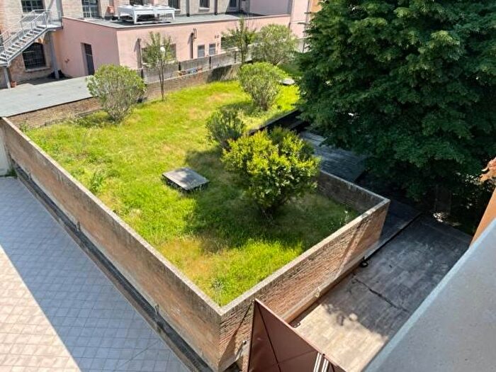 Appartamento con 7 locali in vendita in Forli'