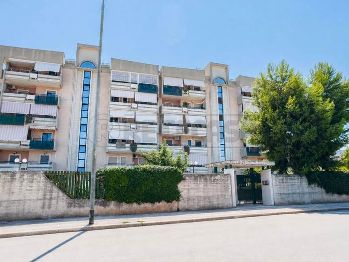 Appartamento quadrilocale in vendita in Via Vecchia Corato, Bisceglie