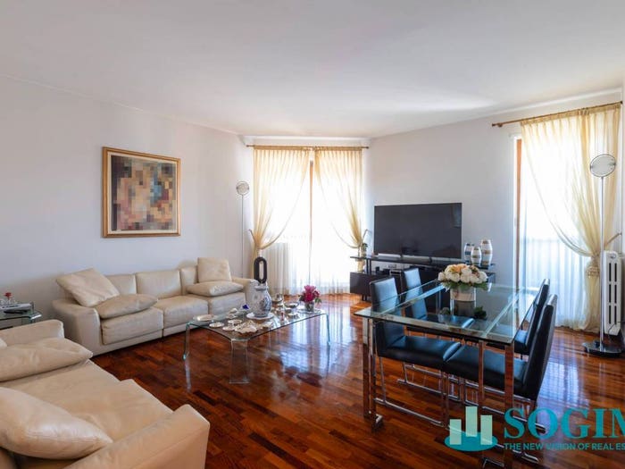 Casa con 5 locali in vendita in Via Ambrosini, Parco, Monza