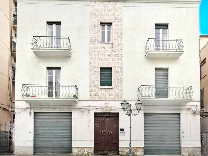 Appartamento con 5 locali in vendita in Via Capitano Giovaani Ippolito, Canicattì