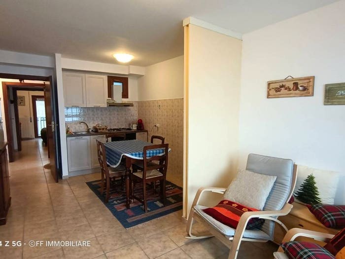 Appartamento bilocale in vendita in Strada Provinciale SarnanoSassotettoBolognola, Bolognola