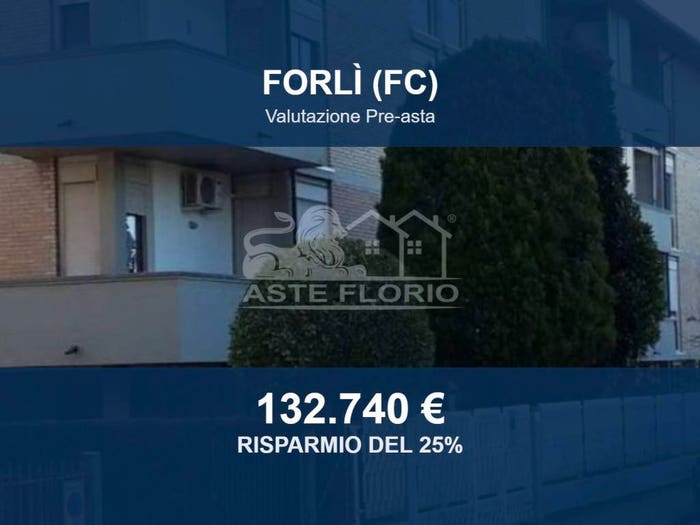Appartamento con 6 locali in vendita in Via Gabriele Foschiatti, Parco Urbano Piscina Cà Ossi, Forlì
