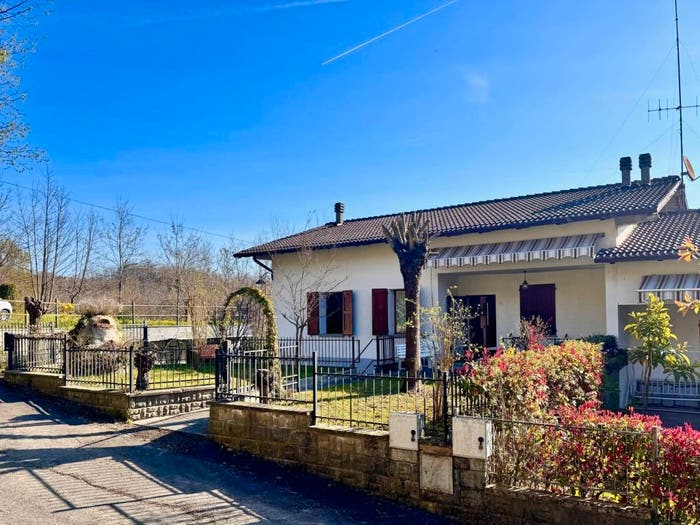 Casa con 6 locali in vendita in Via del Mulino, Abetaia, Gaggio Montano