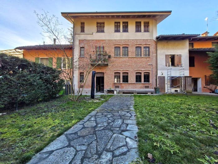 Appartamento quadrilocale in vendita in Località Canton Sandri, Monteu Roero