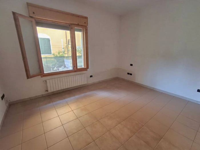 Appartamento trilocale in vendita in Via Francesco Berretti, Porto Fuori, Ravenna
