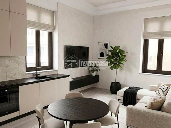 Appartamento trilocale in vendita in Via Sempione, Centro, Pero