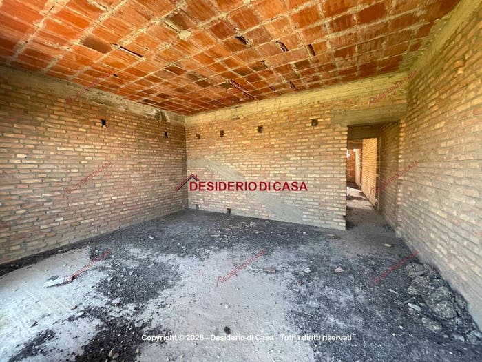 Casa quadrilocale in vendita in Via Statale Sant'Antonio, Centro, Barcellona Pozzo di Gotto