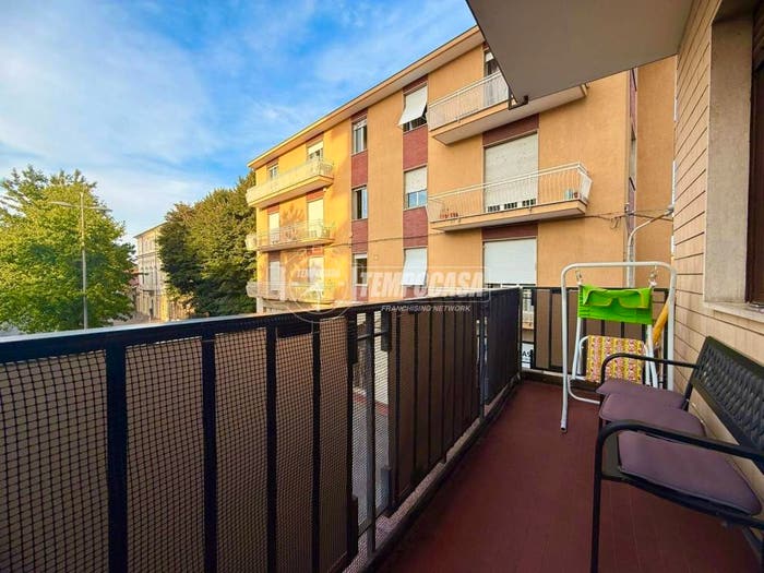 Appartamento trilocale in vendita in Piazza Castello, Centro, Ciriè