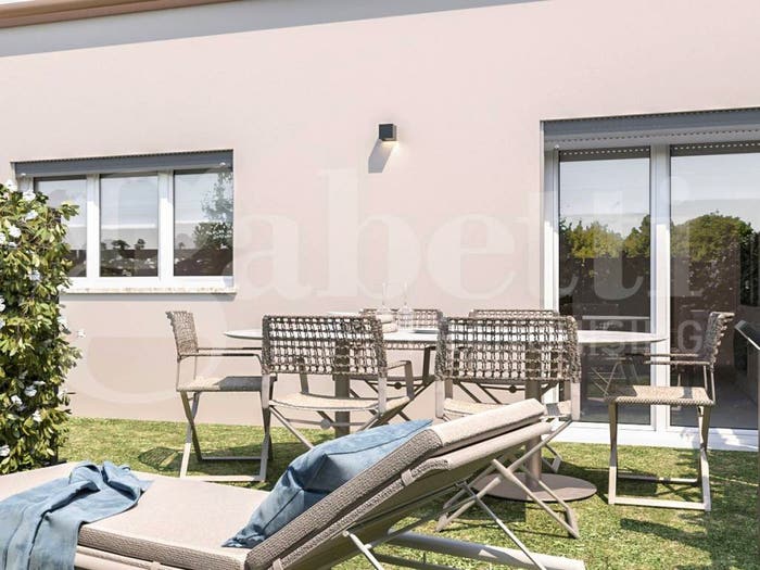Appartamento trilocale in vendita in Via Innocenzo Malvasia, Saffi, Bologna