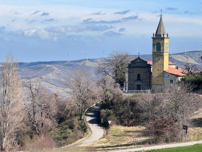 Casa con 6 locali in vendita in Via Gragnano, Monghidoro