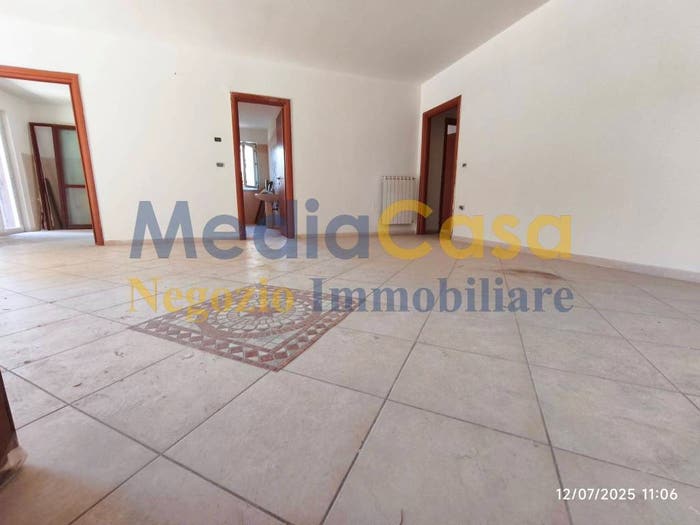 Appartamento trilocale in vendita in Via Marco Pantani, Orta di Atella