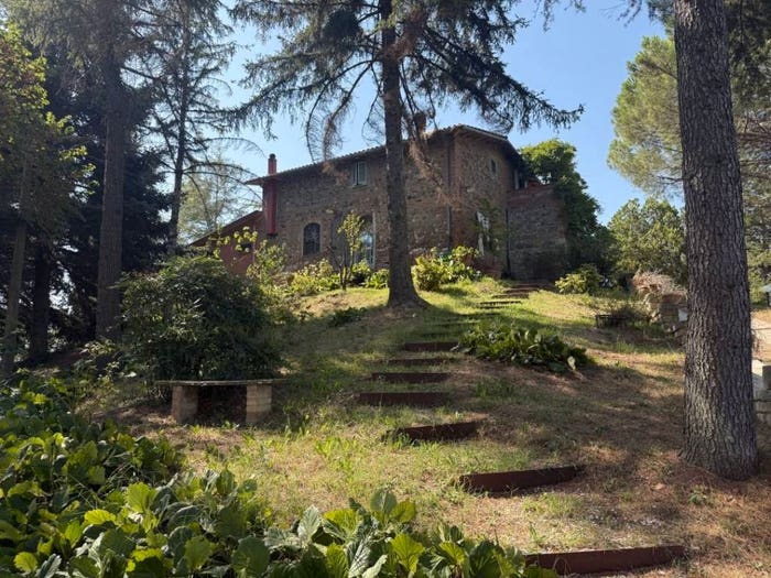 Casa con 6 locali in vendita in Via Vannucci, Centro, Città della Pieve