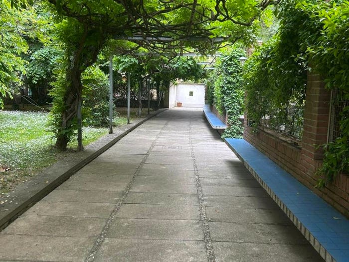 Appartamento trilocale in vendita in Via Altaguardia, Porta Romana Medaglie d'Oro, Milano