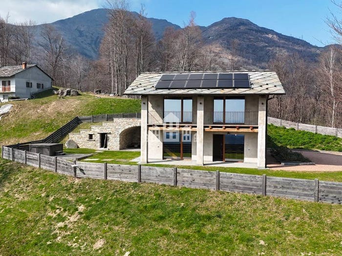 Casa trilocale in vendita in Regione ronco, Valchiusa