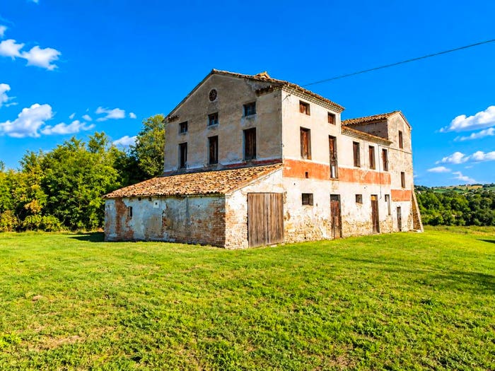 Casa con 5 locali in vendita in Via Esino, Pianello Vallesina, Monte Roberto
