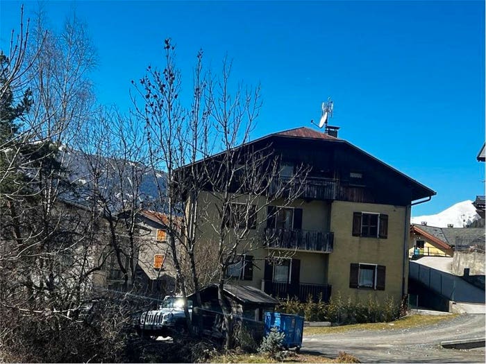 Appartamento quadrilocale in vendita in Via Uzza, Uzza, Valfurva
