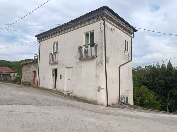 Casa quadrilocale in vendita in Via Armando Diaz, Chianche