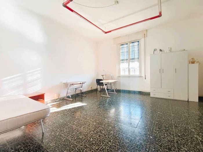 Appartamento con 6 locali in vendita in Lungarno Mediceo, San Francesco, Pisa