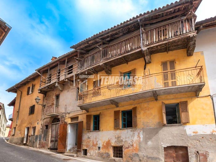 Casa con 6 locali in vendita in Via Torino, Centro, Bene Vagienna