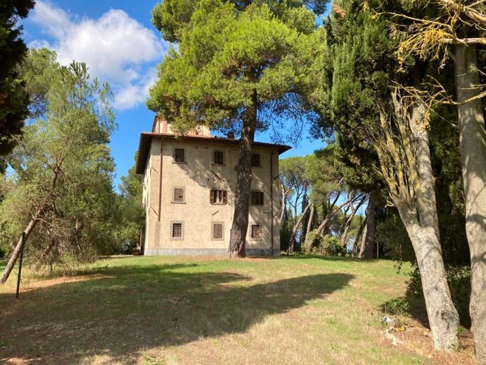 Casa in vendita in La Villa Farneta, Cortona