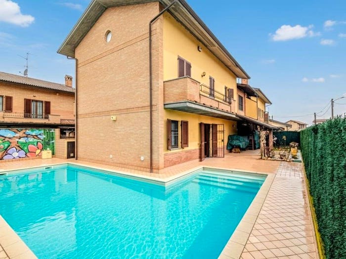 Casa con 5 locali in vendita in Via Cinque Martiri della Liberazione, Bressana, Bressana Bottarone